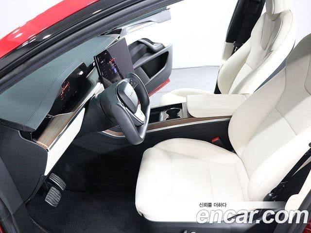 Tesla модель X, 2023 10