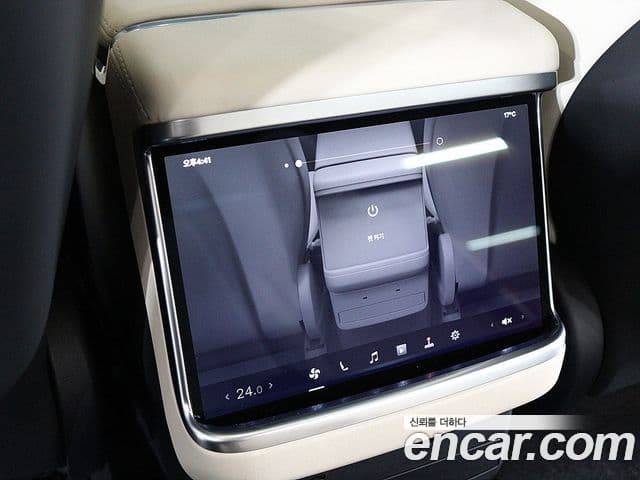 Tesla модель X, 2023 17