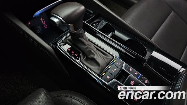 Kia All New K7 3.3 GDI Limited Edition, 2017 9