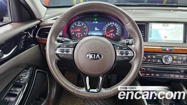 Kia All New K7 3.3 GDI Limited Edition, 2017 13