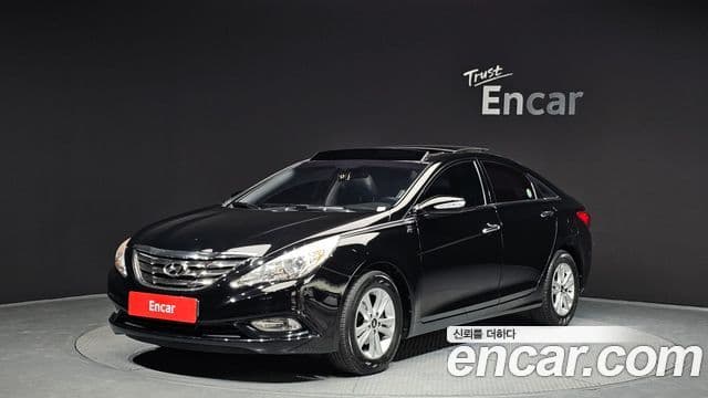 Hyundai YF Sonata чёрный, 2011 1