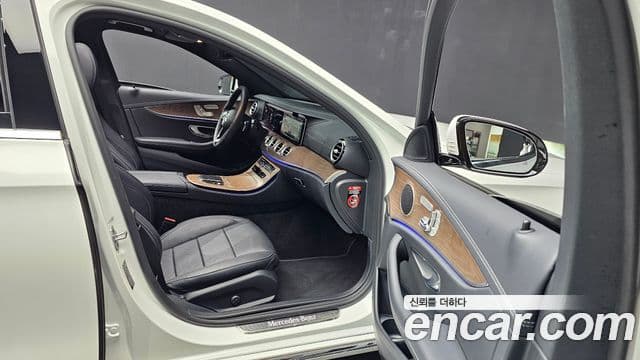 Mercedes-Benz E-класс W213 Exclusive, 2022 10