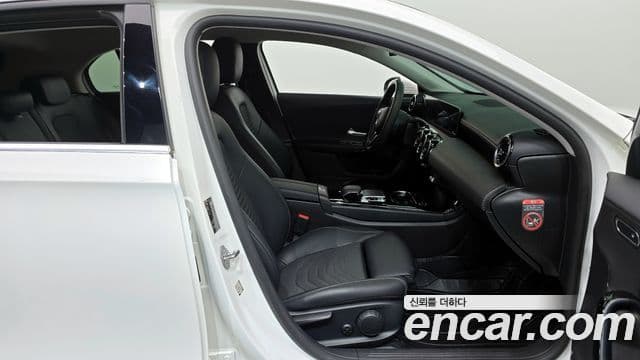 Mercedes-Benz A-класс W177 A220 хэтчбек, 2019 11