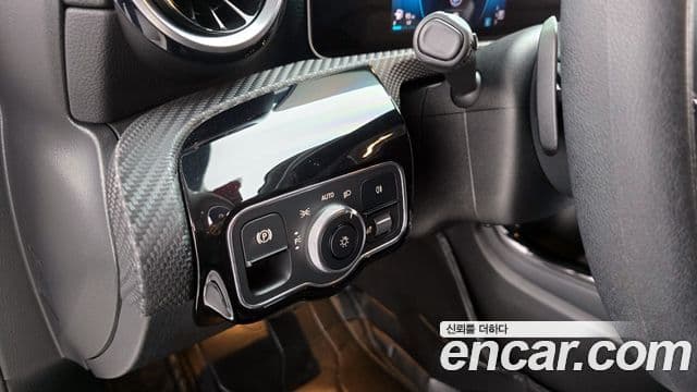 Mercedes-Benz A-класс W177 A220 хэтчбек, 2019 17