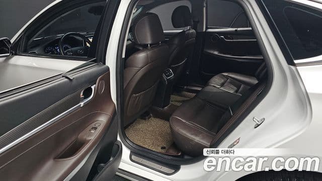 Hyundai Grandeur IG Special, 2018 12