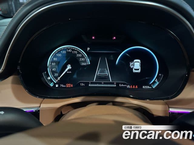 Genesis GV70, 2024 9