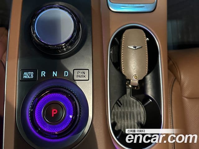 Genesis GV70, 2024 10