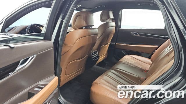 Genesis G80 (RG3) бензин 2.5 турбо 2WD, 2021 12