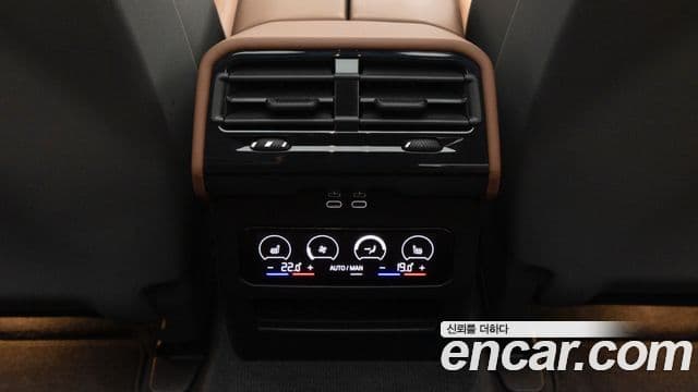 BMW 5시리즈 (G60), 2025 18