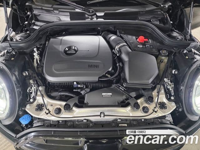 Mini Cooper S 4세대 JCW, 2025 6