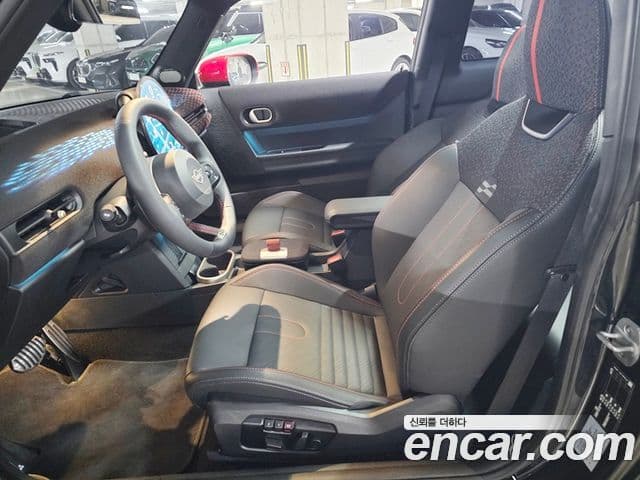 Mini Cooper S 4세대 JCW, 2025 10