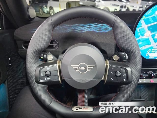 Mini Cooper S 4세대 JCW, 2025 13