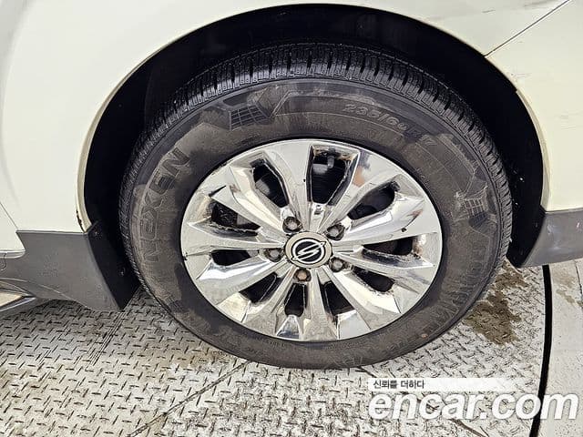 KG모빌리티(SsangYong) Korando 투리스모 4WD outdoor Edition 9인승, 2016 20