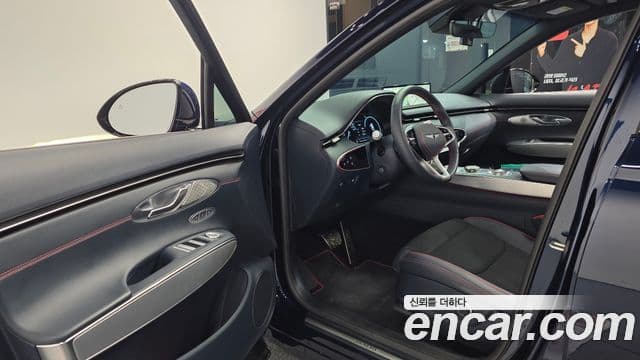 Genesis GV70, 2021 10