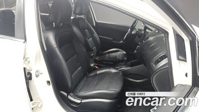 Kia K3 Noblesse, 2015 10