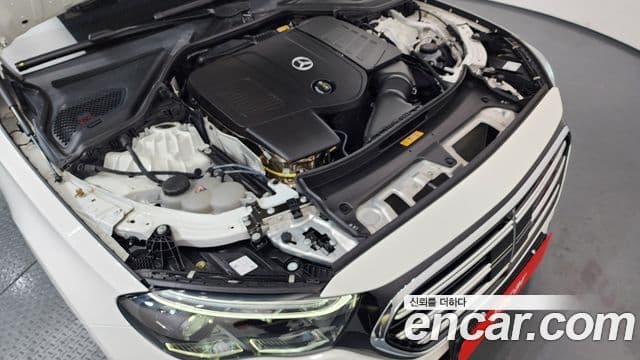 Mercedes-Benz E-класс W214 Exclusive, 2025 6