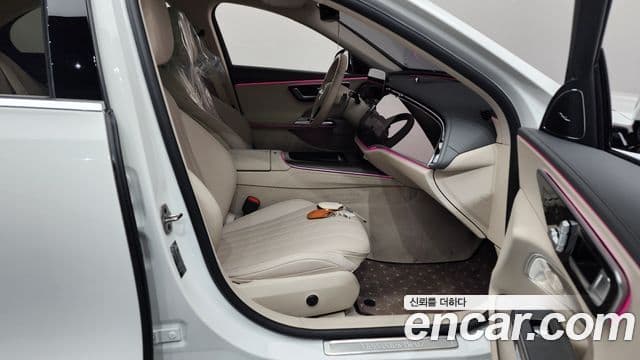 Mercedes-Benz E-класс W214 Exclusive, 2025 11