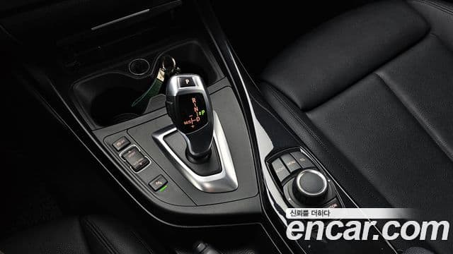 BMW 1시리즈 (F20) 118d Sport 5도어, 2015 9