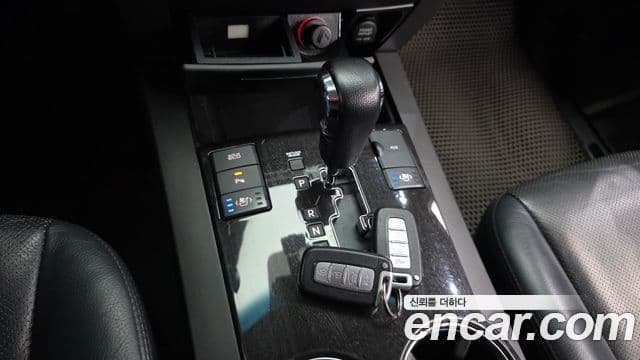 Kia Mohave 4WD KV300, 2015 9