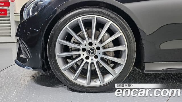 Mercedes-Benz C-класс W205 C200 кабриолет, 2017 все фото