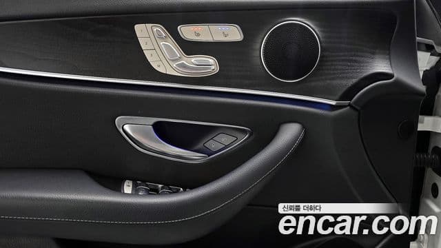 Mercedes-Benz E-класс W213 Avantgarde, 2022 18