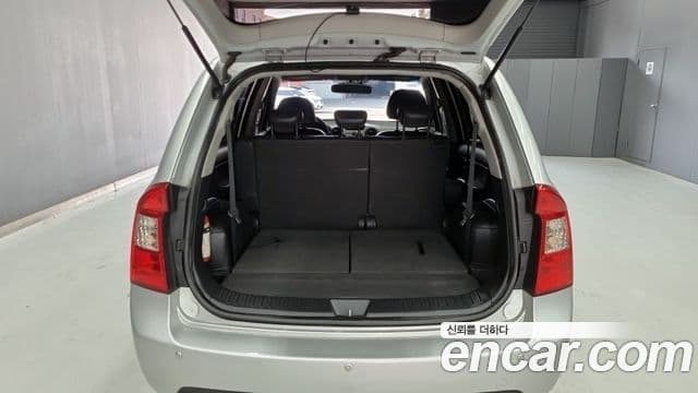 Kia 뉴카렌스 люксовая версия, 2009 17