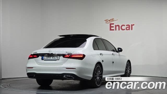 Mercedes-Benz E-класс W213 AMG Line, 2023 2