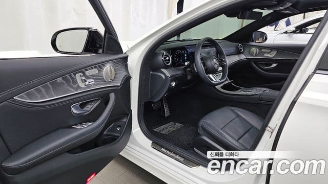 Mercedes-Benz E-класс W213 AMG Line, 2023 10