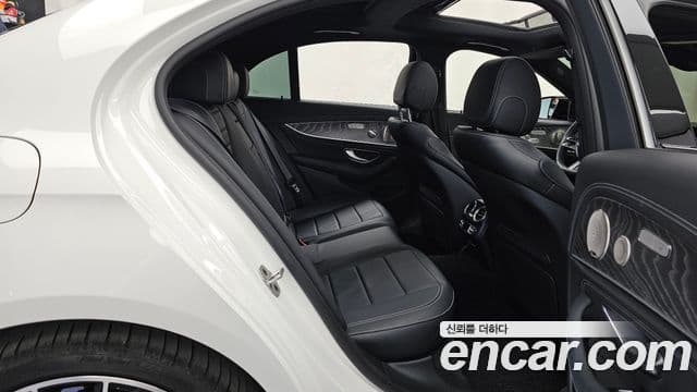 Mercedes-Benz E-класс W213 AMG Line, 2023 12