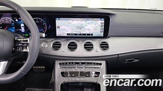 Mercedes-Benz E-класс W213 AMG Line, 2023 14