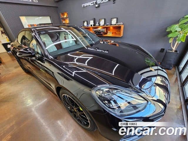 Porsche Panamera (971) 4.0 турбо E-гибрид, 2023 3