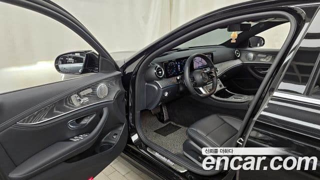 Mercedes-Benz E-класс W213 AMG Line, 2021 10