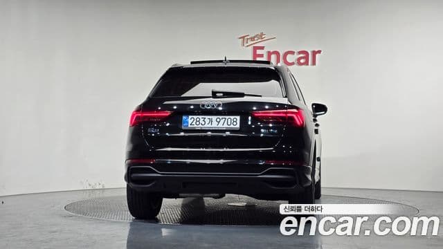 Audi Q3 (F3) Premium, 2022 4