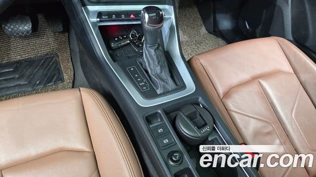 Audi Q3 (F3) Premium, 2022 9