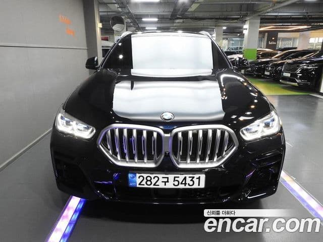 BMW X6 (G06) xDrive40i M Sport, 2023 1