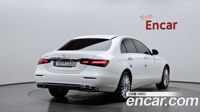 Mercedes-Benz E-класс W213 Exclusive, 2022 2