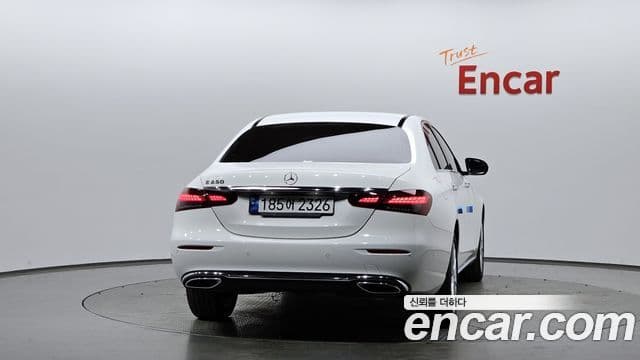 Mercedes-Benz E-класс W213 Exclusive, 2022 4