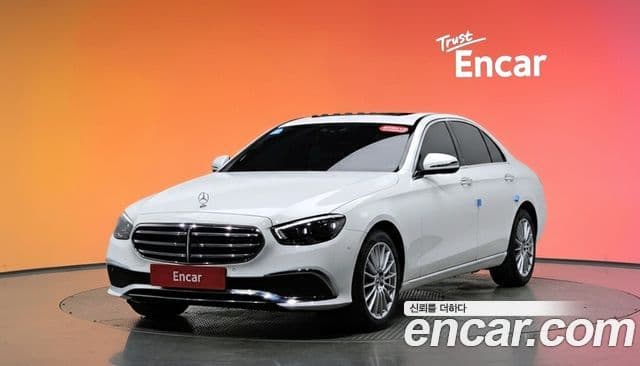 Mercedes-Benz E-класс W213 Exclusive, 2022 1
