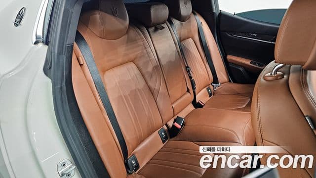 Maserati 기블리 3세대, 2014 12