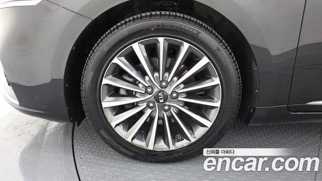 Kia All New K7 3.0 LPI Prestige (арендный автомобиль), 2019 все фото