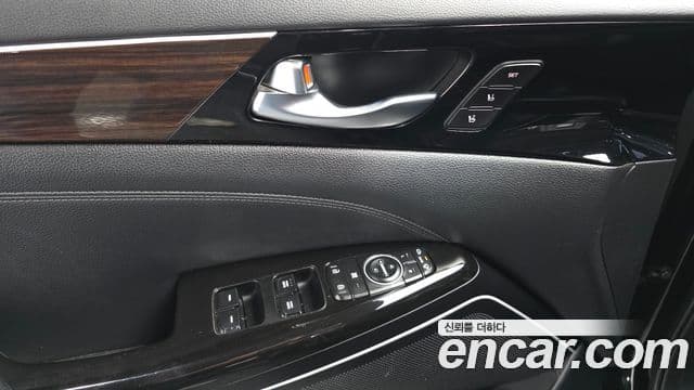 Kia All New K7 3.0 LPI Prestige (арендный автомобиль), 2019 17