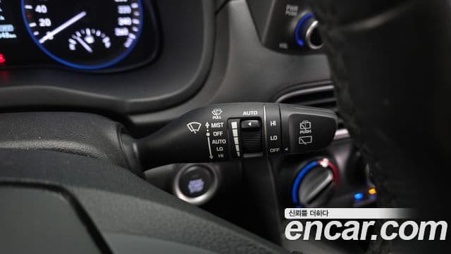 Hyundai Kona Modern tech, 2018 19