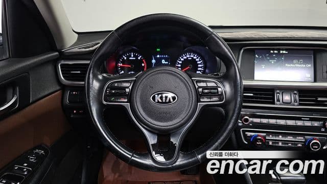 Kia K5 2세대 Noblesse, 2016 13