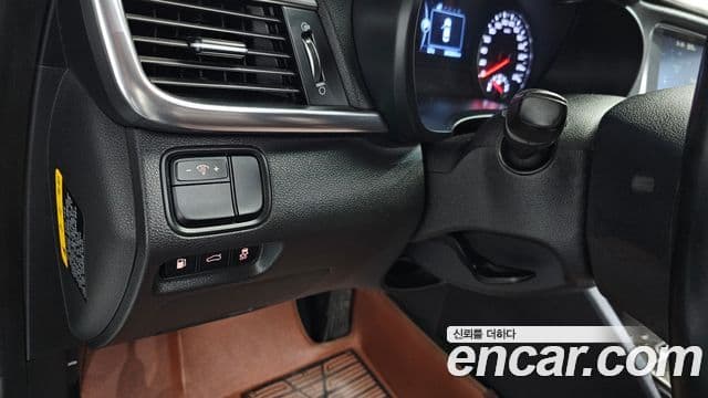 Kia K5 2세대 Noblesse, 2016 17