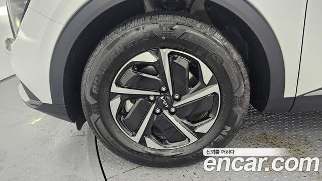 Kia Sportage 5세대 гибрид Prestige 4WD, 2024 все фото