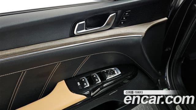 Kia K5 гибрид 3세대 Signature, 2022 18