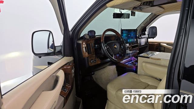 Chevrolet 익스프레스밴, 2011 10