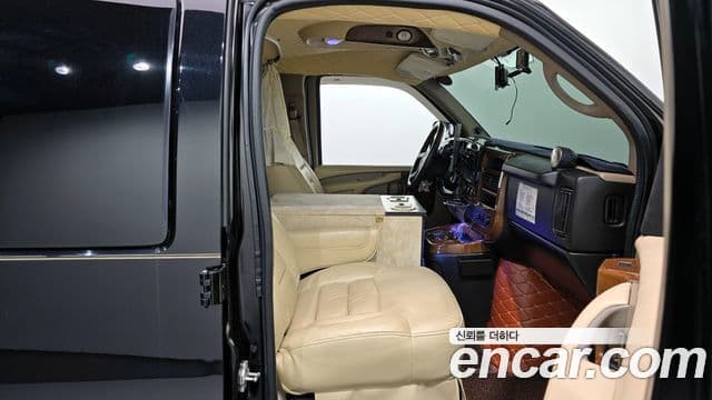 Chevrolet 익스프레스밴, 2011 11