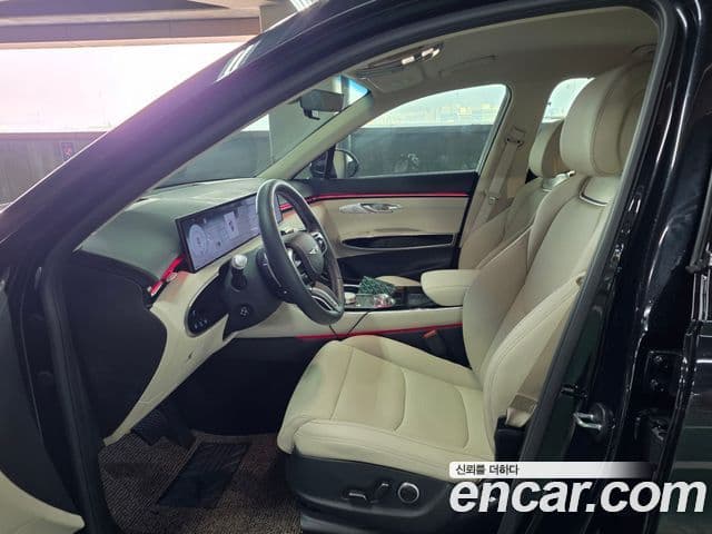 Genesis GV70, 2025 13