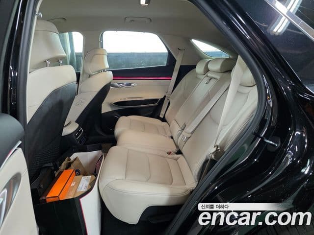 Genesis GV70, 2025 14